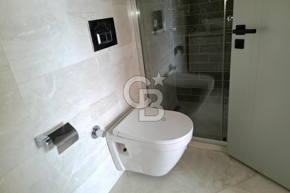 Green Park Çiğli'de Havuz Cepheli Satılık Sıfır 2+1 Daire