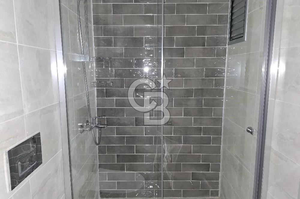 Green Park Çiğli'de Havuz Cepheli Satılık Sıfır 2+1 Daire