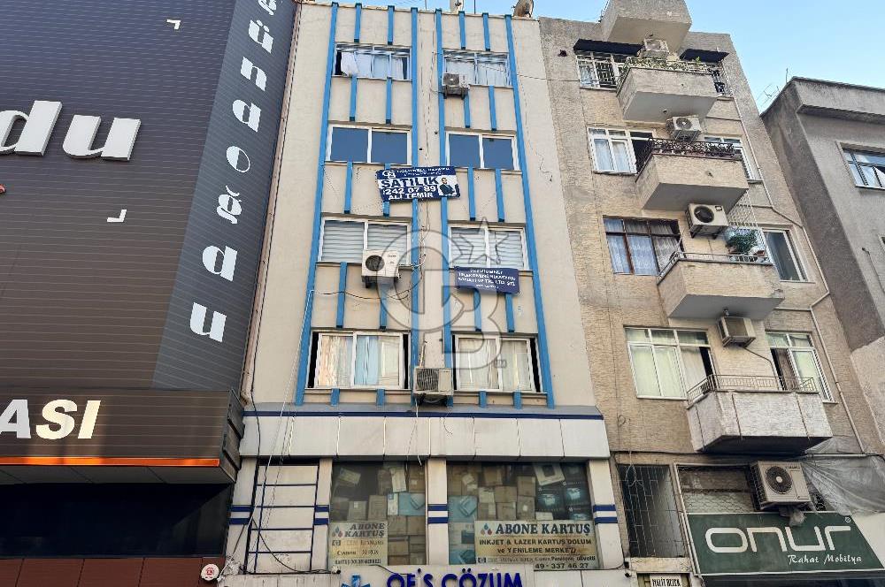 MAHMUDİYE MAH. ÇARŞI MERKEZDE İÇİ YAPILI SATILIK 2+1 DAİRE