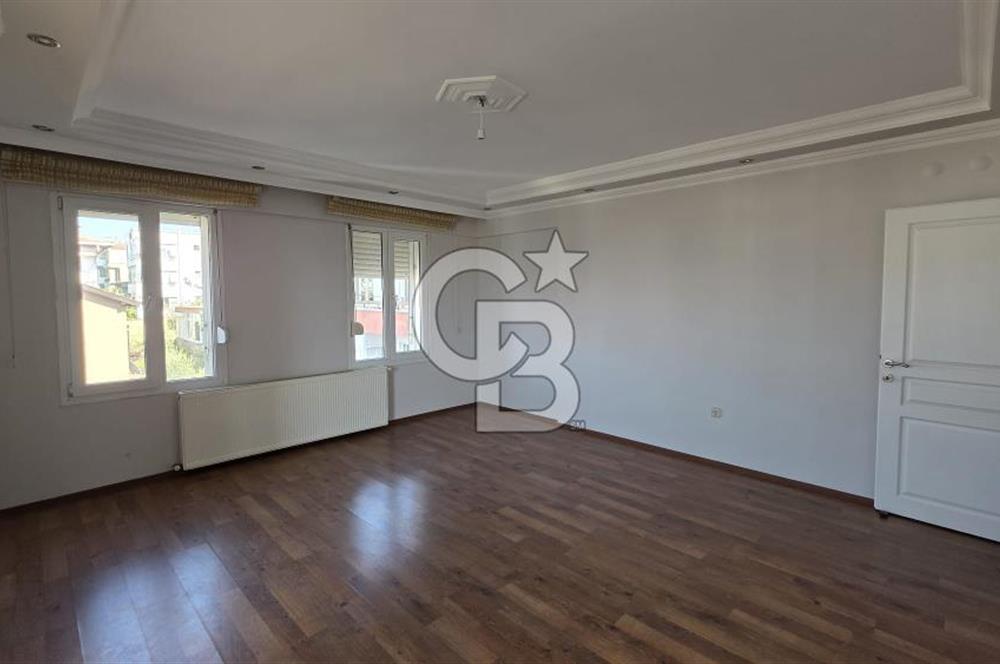 🏠 AYVALIK ARMUTÇUK’TA MERKEZİ KONUMDA SATILIK 3+1 ARA KAT DAİRE!