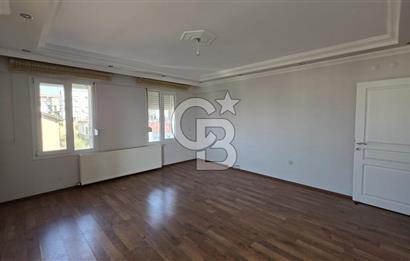 🏠 AYVALIK ARMUTÇUK’TA MERKEZİ KONUMDA SATILIK 3+1 ARA KAT DAİRE!