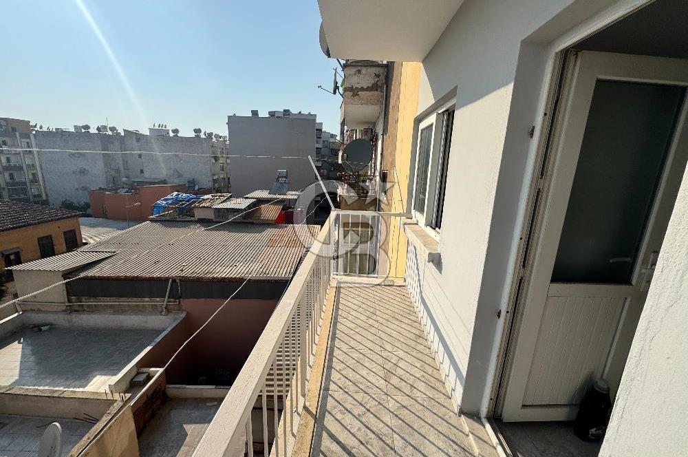 MAHMUDİYE MAH. ÇARŞI MERKEZDE İÇİ YAPILI SATILIK 2+1 DAİRE