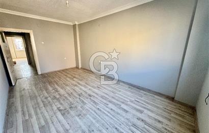 MAHMUDİYE MAH. ÇARŞI MERKEZDE İÇİ YAPILI SATILIK 2+1 DAİRE