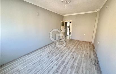 MAHMUDİYE MAH. ÇARŞI MERKEZDE İÇİ YAPILI SATILIK 2+1 DAİRE