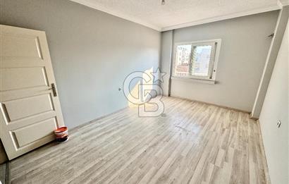 MAHMUDİYE MAH. ÇARŞI MERKEZDE İÇİ YAPILI SATILIK 2+1 DAİRE