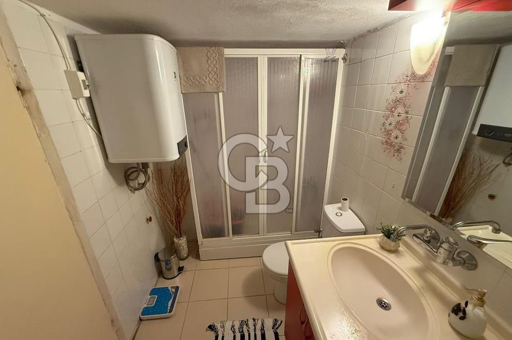 Karşıyaka Bostanlı Satılık Önü Açık Arakat 3+1 Daire