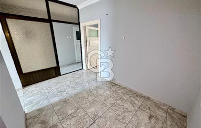MAHMUDİYE MAH. ÇARŞI MERKEZDE İÇİ YAPILI SATILIK 2+1 DAİRE
