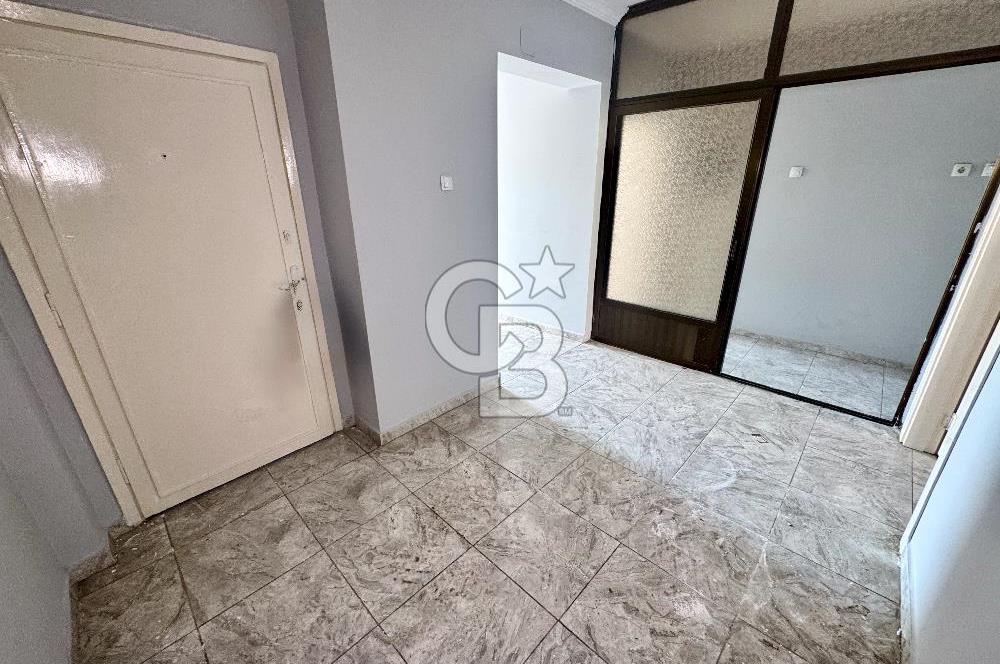 MAHMUDİYE MAH. ÇARŞI MERKEZDE İÇİ YAPILI SATILIK 2+1 DAİRE