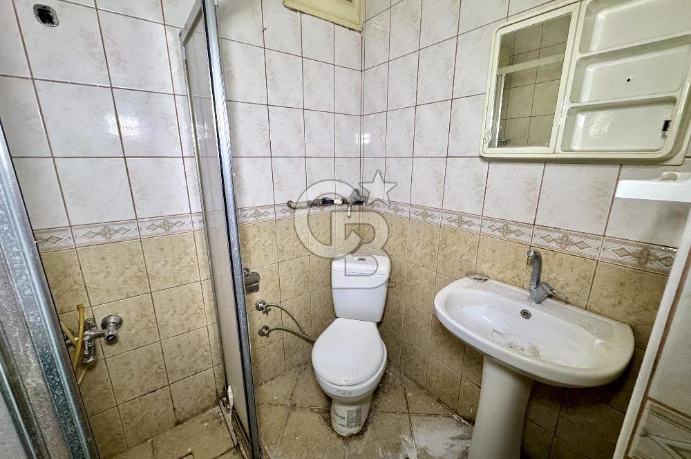 MAHMUDİYE MAH. ÇARŞI MERKEZDE İÇİ YAPILI SATILIK 2+1 DAİRE