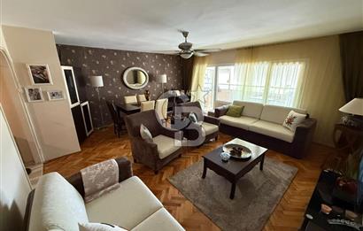 Karşıyaka Bostanlı Satılık Önü Açık Arakat 3+1 Daire