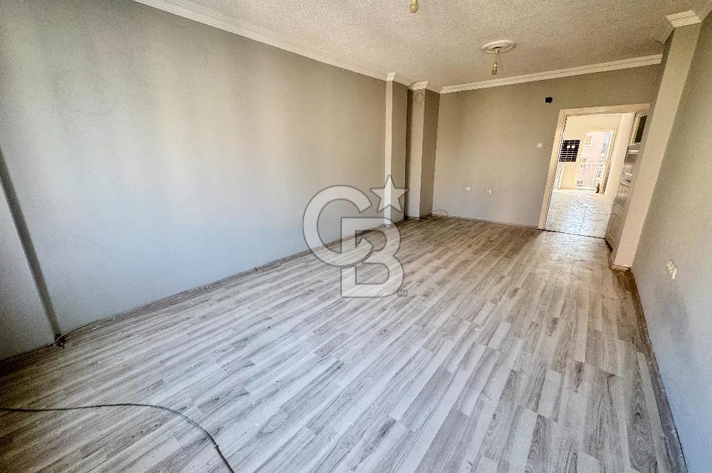 MAHMUDİYE MAH. ÇARŞI MERKEZDE İÇİ YAPILI SATILIK 2+1 DAİRE