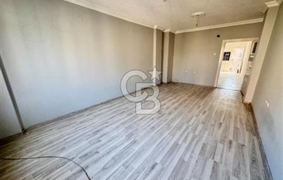 MAHMUDİYE MAH. ÇARŞI MERKEZDE İÇİ YAPILI SATILIK 2+1 DAİRE