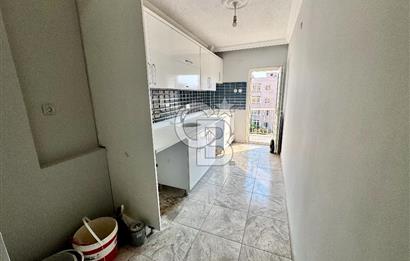 MAHMUDİYE MAH. ÇARŞI MERKEZDE İÇİ YAPILI SATILIK 2+1 DAİRE