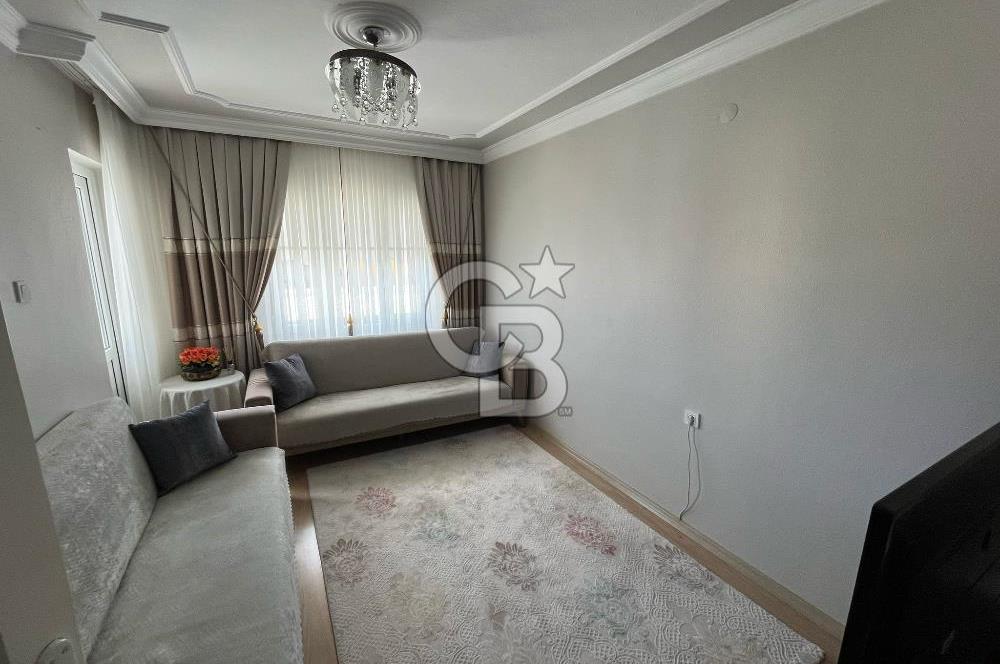BORNOVA IŞIKKENT'TE 3+1 GENİŞ ÖNÜ AÇIK DAİRE
