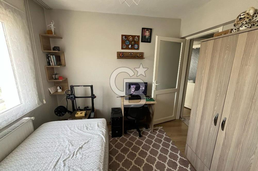 Bornova Işıkkent'te 3+1 Geniş Ara Kat Daire