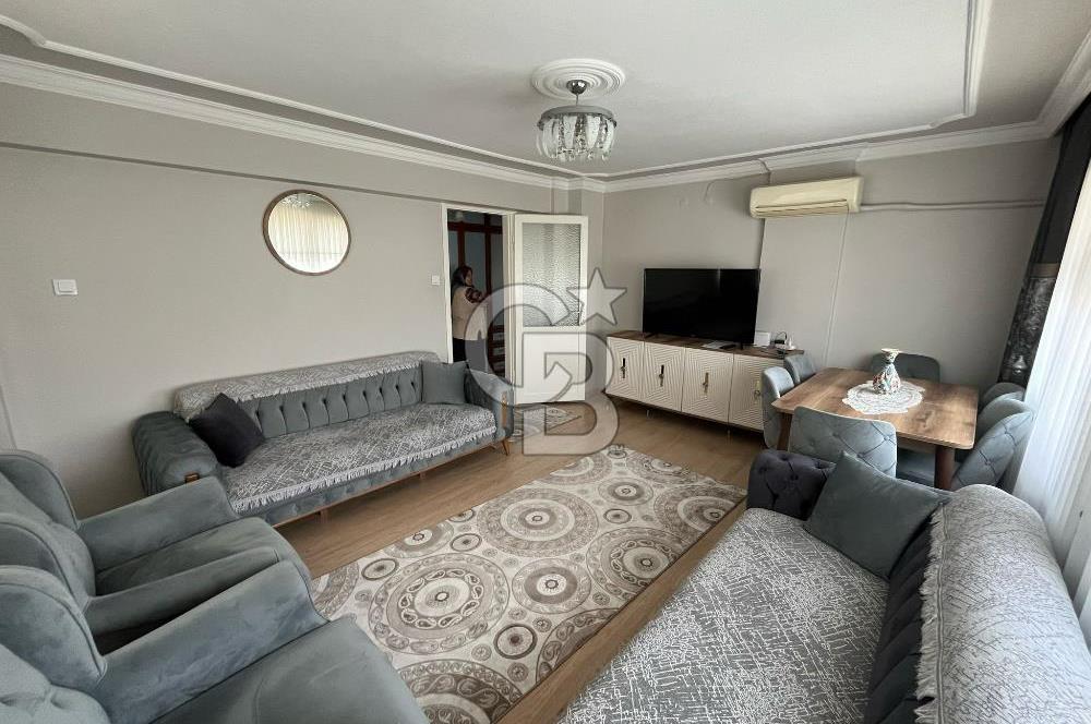 BORNOVA IŞIKKENT'TE 3+1 GENİŞ ÖNÜ AÇIK DAİRE