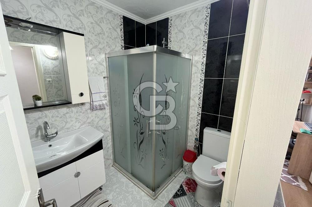 Bornova Işıkkent'te 3+1 Geniş Ara Kat Daire