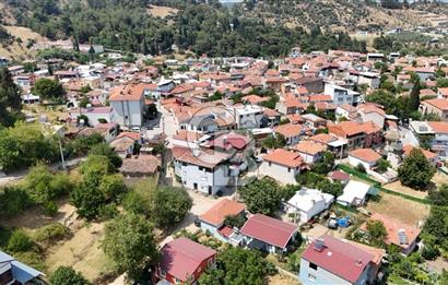 KEMALPAŞA YUKARIKIZILCA'DA OTANTİK KÖY EVİ