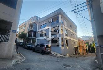 Karabağlar Aydın Mahallesinde Geniş 3+1 Satılık Daire