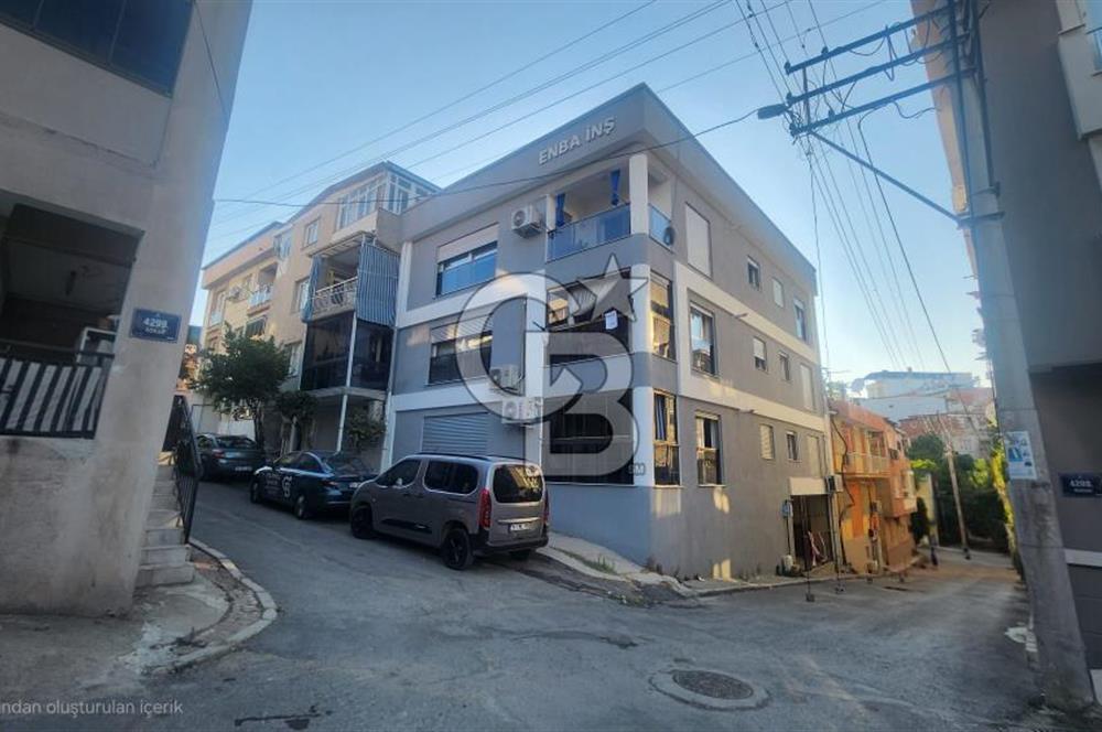 Karabağlar Aydın Mahallesinde Geniş 3+1 Satılık Daire