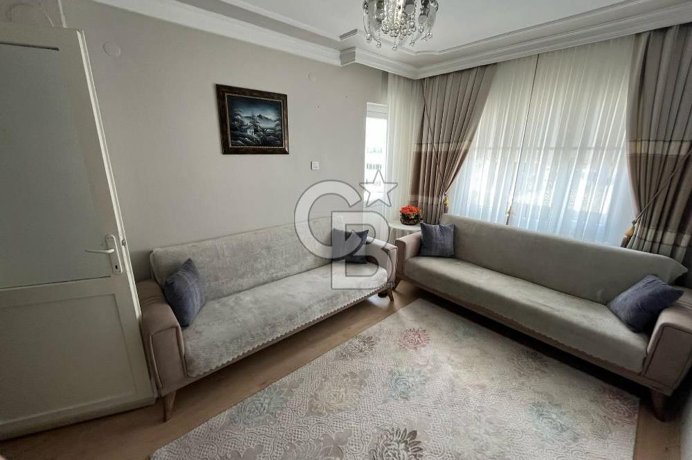 BORNOVA IŞIKKENT'TE 3+1 GENİŞ ÖNÜ AÇIK DAİRE