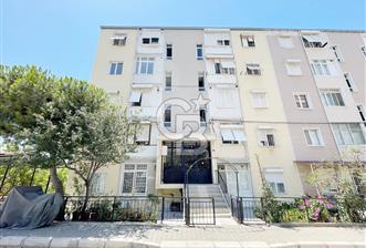 KARANFİL MAH ÖNÜ AÇIK CİFT CEPHE KAPALI MUTFAK 2+1 SATILIK DAİRE