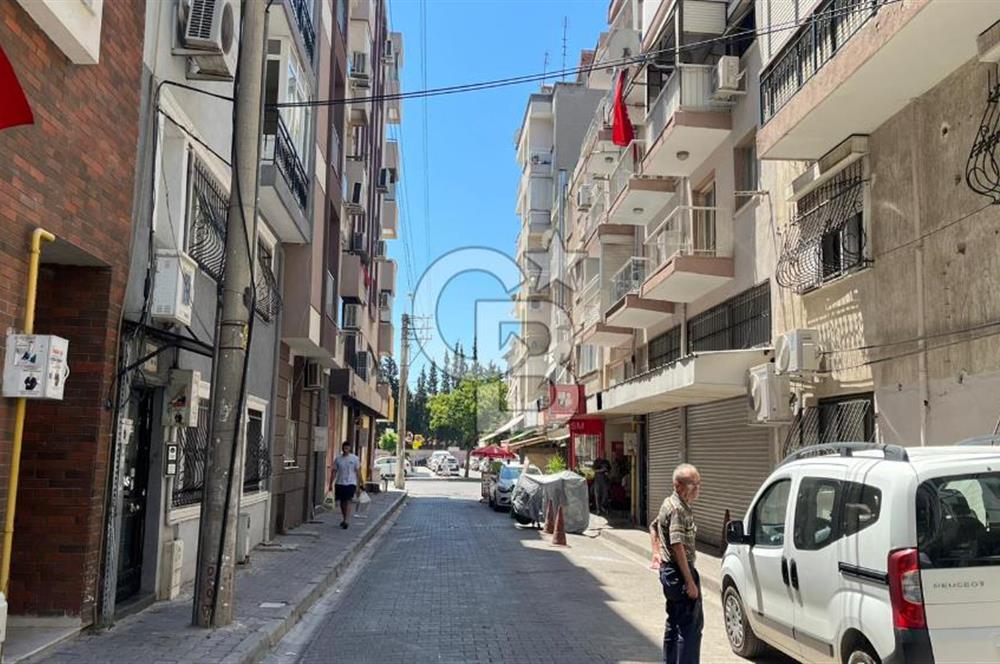Satılık 2+1 Daire İzmir Karşıyaka Bahariye Mahallesi