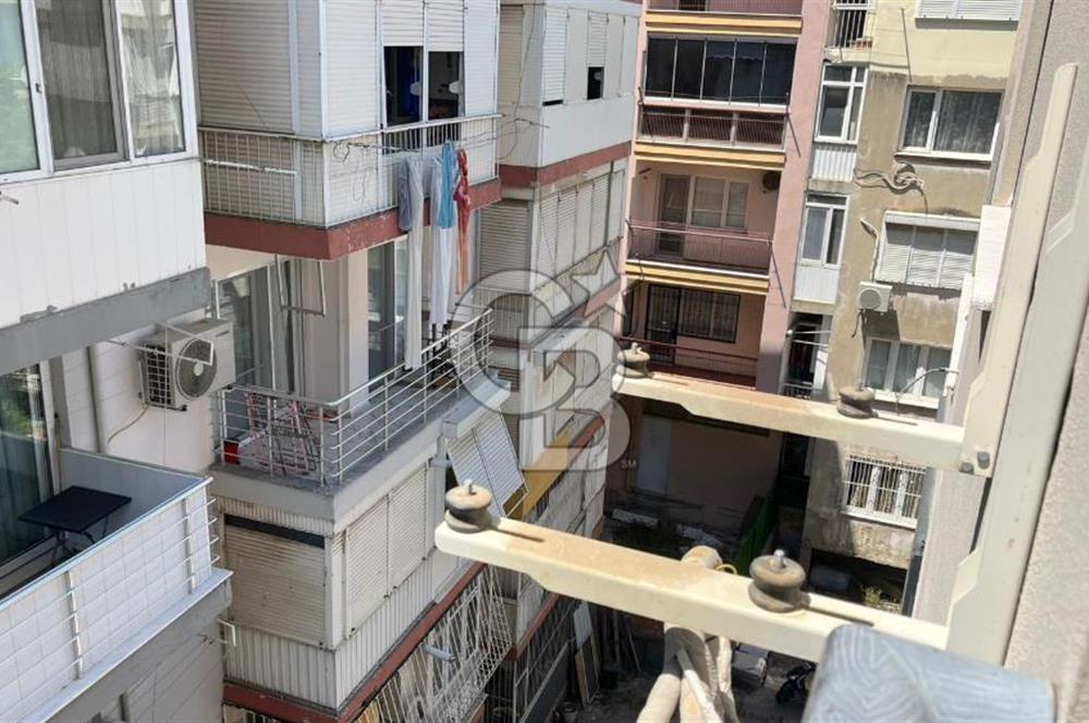 Satılık 2+1 Daire İzmir Karşıyaka Bahariye Mahallesi