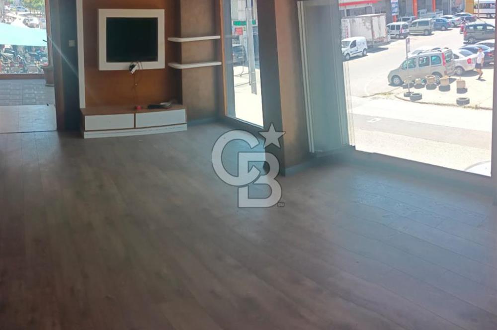 YENİMAHALLE’DE KÖŞEBAŞI KONUMDA KİRALIK İŞ YERİ