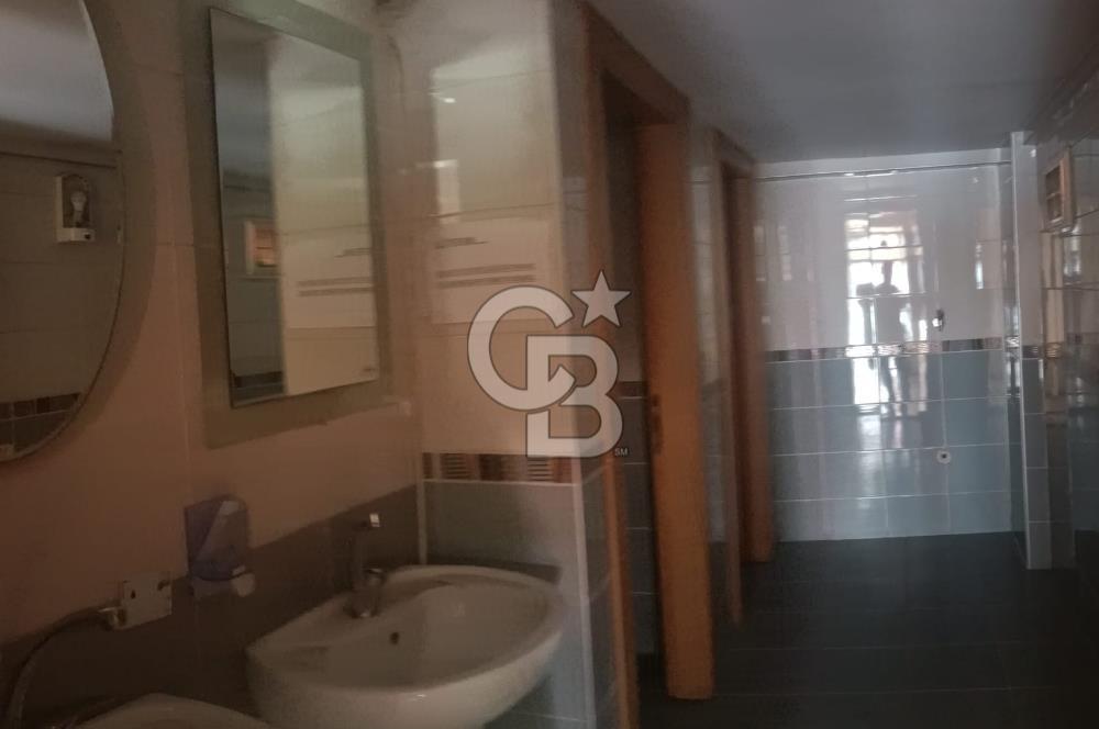 YENİMAHALLE’DE KÖŞEBAŞI KONUMDA KİRALIK İŞ YERİ
