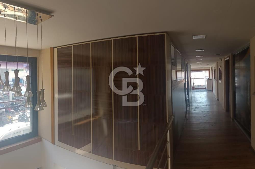 YENİMAHALLE’DE KÖŞEBAŞI KONUMDA KİRALIK İŞ YERİ