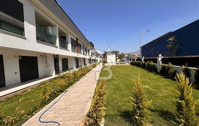 Doğanlar Mah.Havuzlu Site İçinde Geniş Bahçeli 1+1 Kiralık Daire