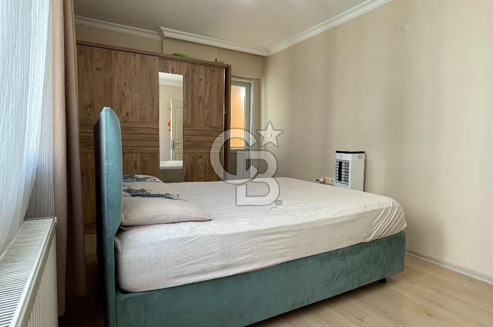 Bornova Mevlana Sitesi'nde Merkezi Konum Satılık Geniş 3+1 Daire