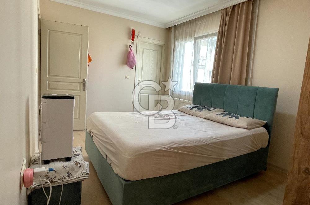 Bornova Mevlana Sitesi'nde Merkezi Konum Satılık Geniş 3+1 Daire