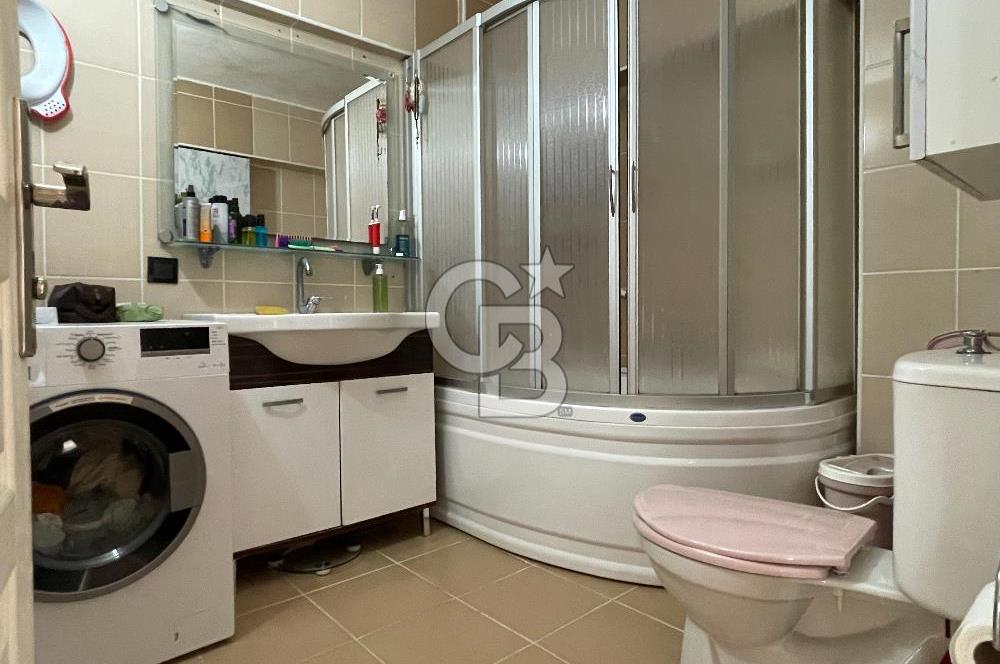 Bornova Mevlana Sitesi'nde Merkezi Konum Satılık Geniş 3+1 Daire