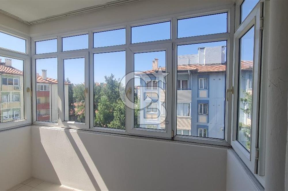Emlak Bankası Konutları Tadilatlı 2+1 Kiralık