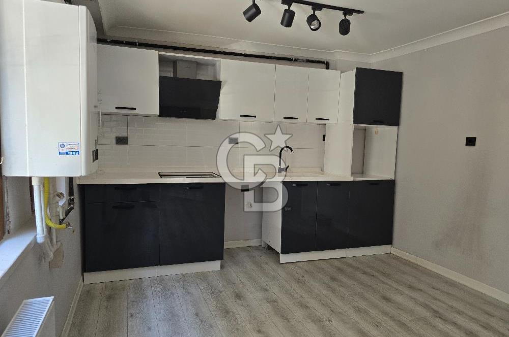 ÇEHRE SOKAKTA, SIFIR YAPILI, GENİŞ, 3+1 KİRALIK DAİRE