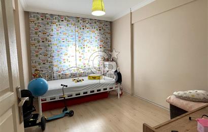 Bornova Mevlana Sitesi'nde Merkezi Konum Satılık Geniş 3+1 Daire