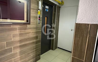 Bornova Mevlana Sitesi'nde Merkezi Konum Satılık Geniş 3+1 Daire