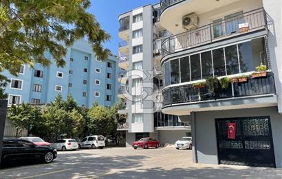 Bornova Mevlana Sitesi'nde Merkezi Konum Satılık Geniş 3+1 Daire