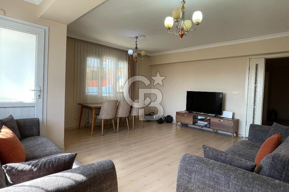 Bornova Mevlana Sitesi'nde Merkezi Konum Satılık Geniş 3+1 Daire