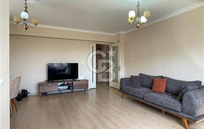 Bornova Mevlana Sitesi'nde Merkezi Konum Satılık Geniş 3+1 Daire