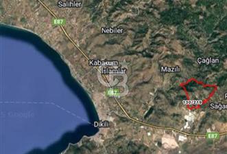Ferit KUTLUAY'dan KÖCAELI KANDIRADA 1762 M2 SATILIK EV VE ARSASI