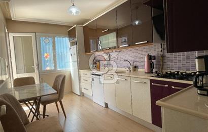Bornova Mevlana Sitesi'nde Merkezi Konum Satılık Geniş 3+1 Daire