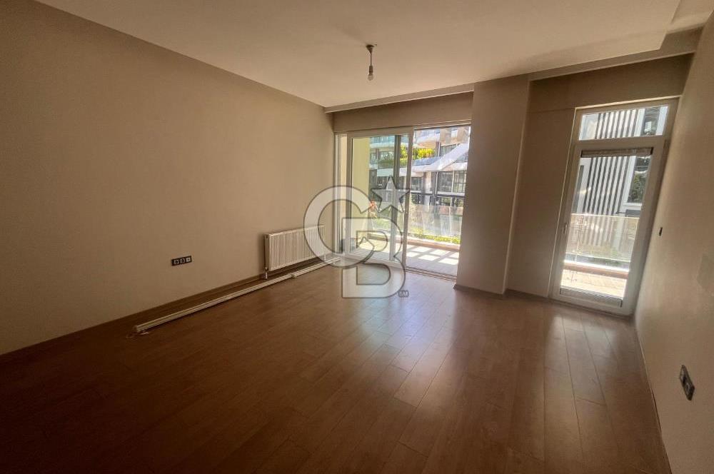 KARTEPE FORM ANATOLİA SİTESİNDE ARA KAT 2+1 SATILIK DAİRE