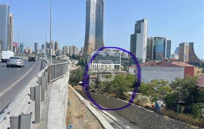 Ataşehir Finans Merkezine Komşu Arsa