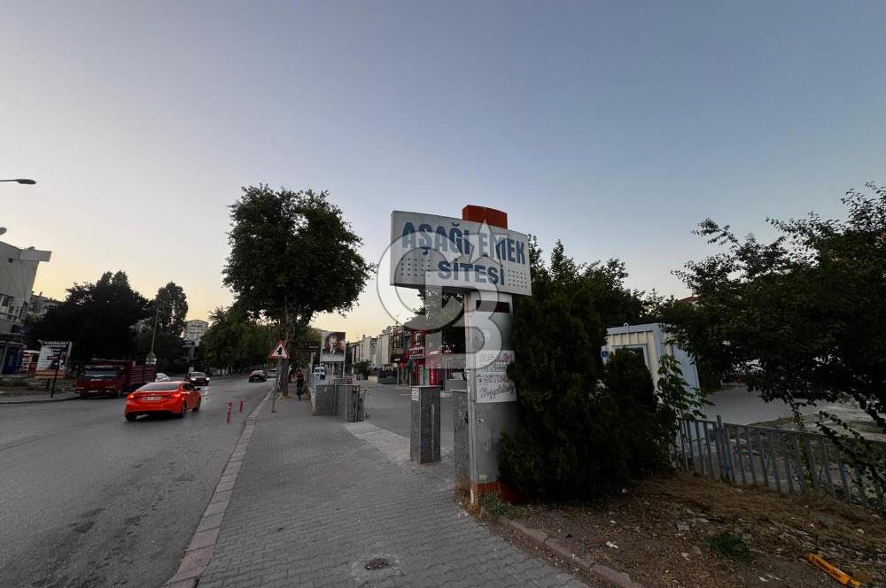KARDELEN MH/METRO'YA 3 DK/A. EMEK SİTESİ/PAZARLIKLI-TAKASLI/3+1