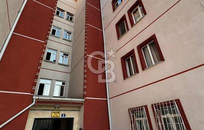 KARDELEN MH/METRO'YA 3 DK/A. EMEK SİTESİ/PAZARLIKLI-TAKASLI/3+1