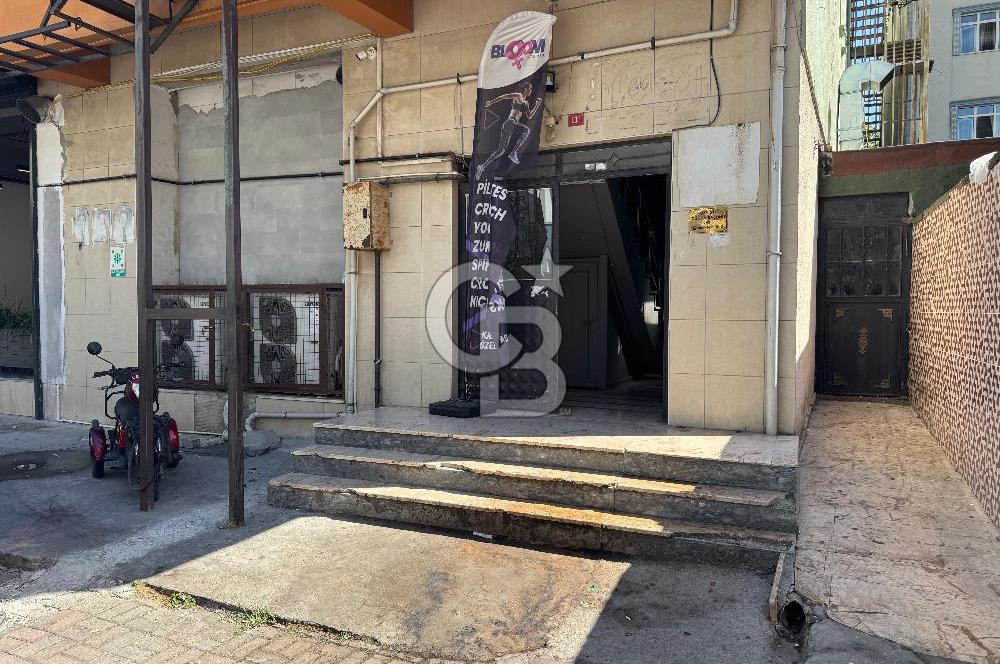 Sancaktepe Atatürk caddesi üzerinde 570 metre² kiralık iş yeri