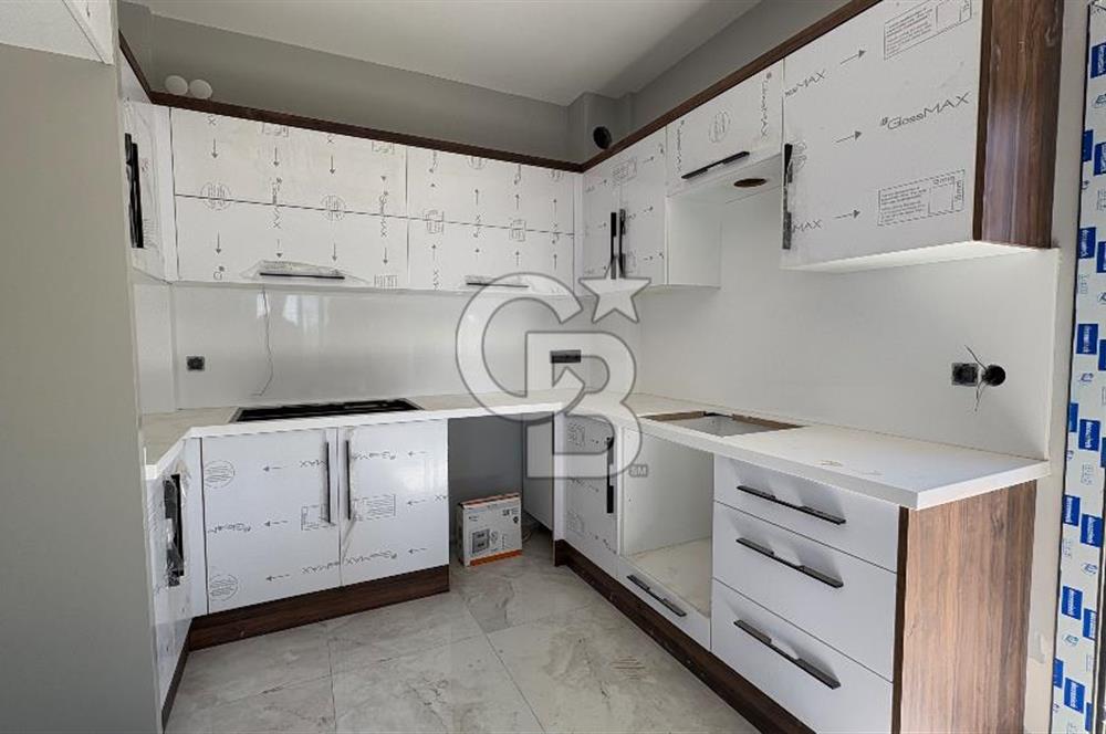 Yenifoça Deniz Manzaralı 3+2 Satılık Triplex Villa